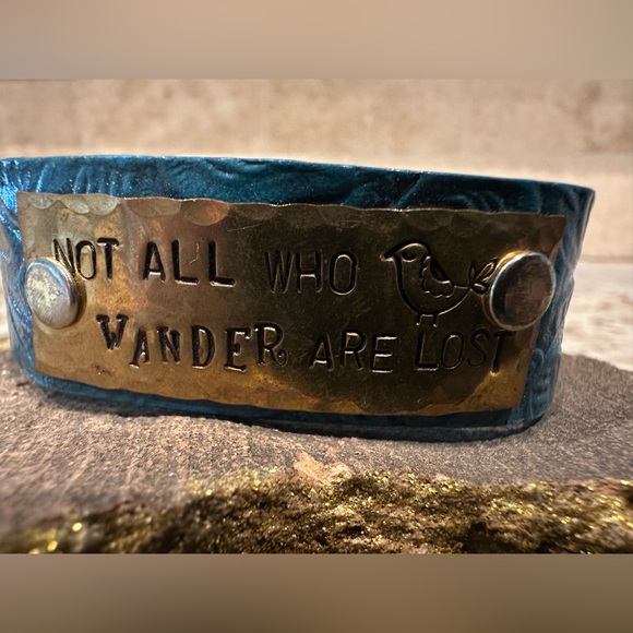 Not all who wander are lost hammered bracelet - Picture 1 of 4
